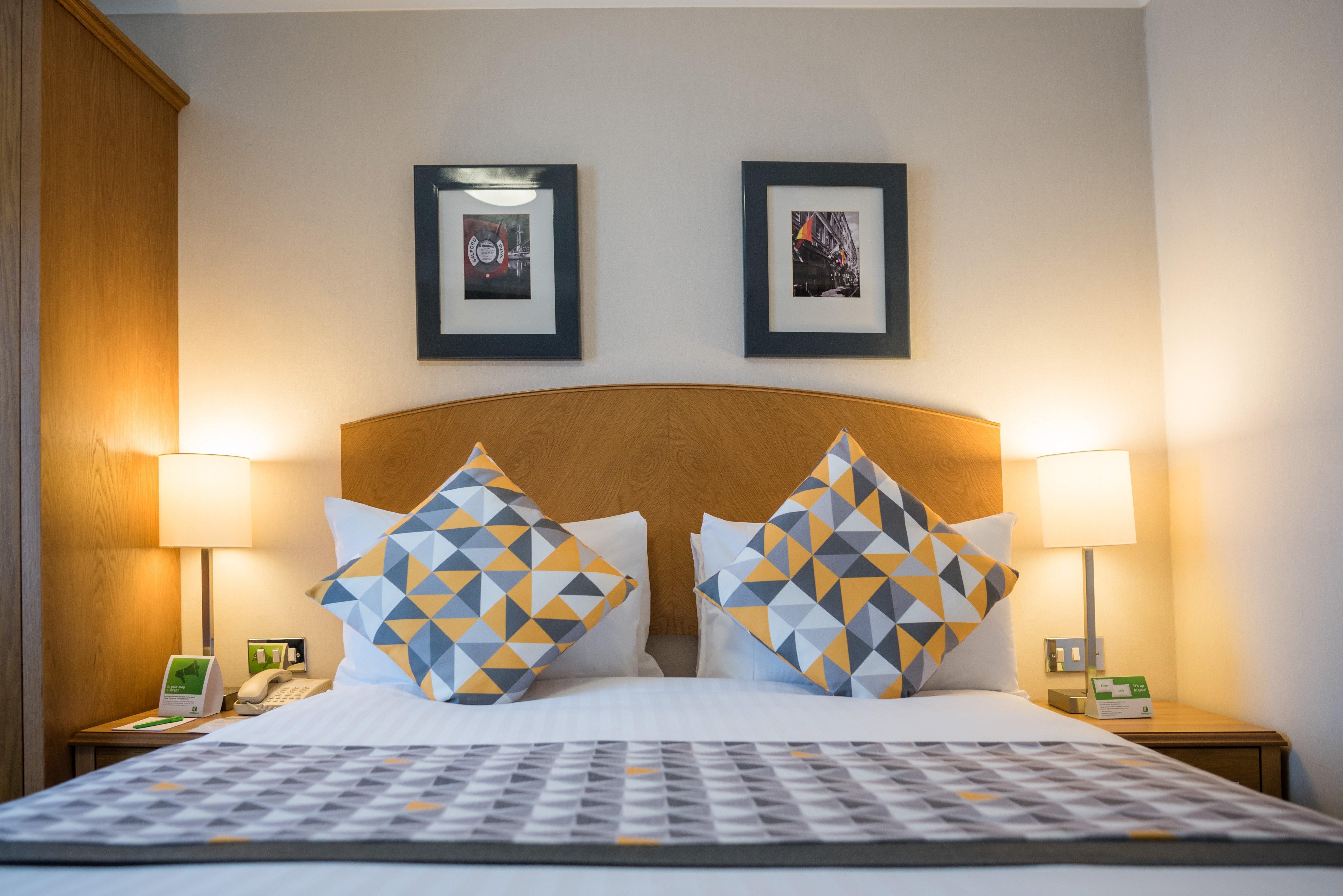 Holiday Inn Manchester West By Ihg Salford  Exteriör bild