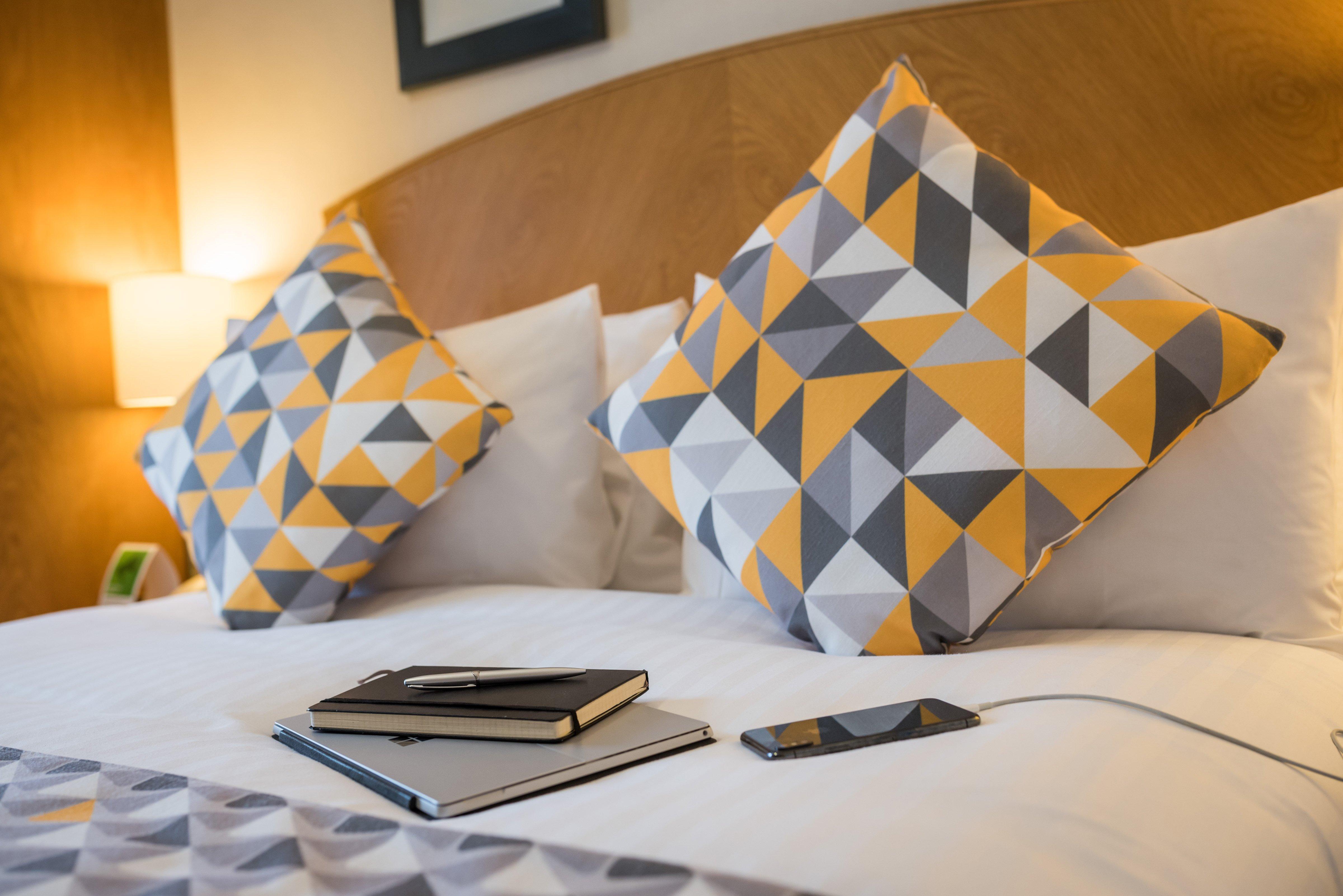 Holiday Inn Manchester West By Ihg Salford  Exteriör bild