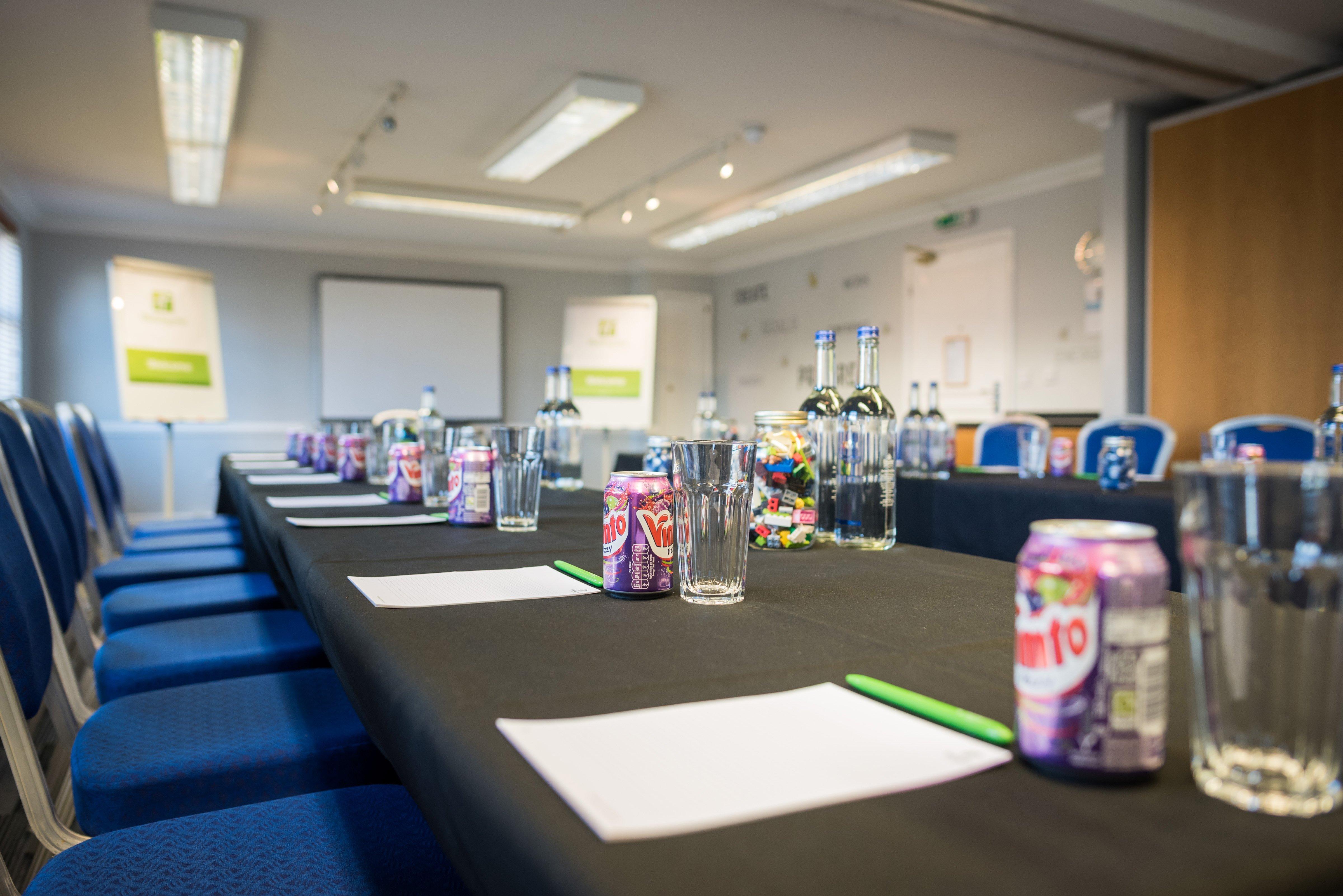 Holiday Inn Manchester West By Ihg Salford  Exteriör bild