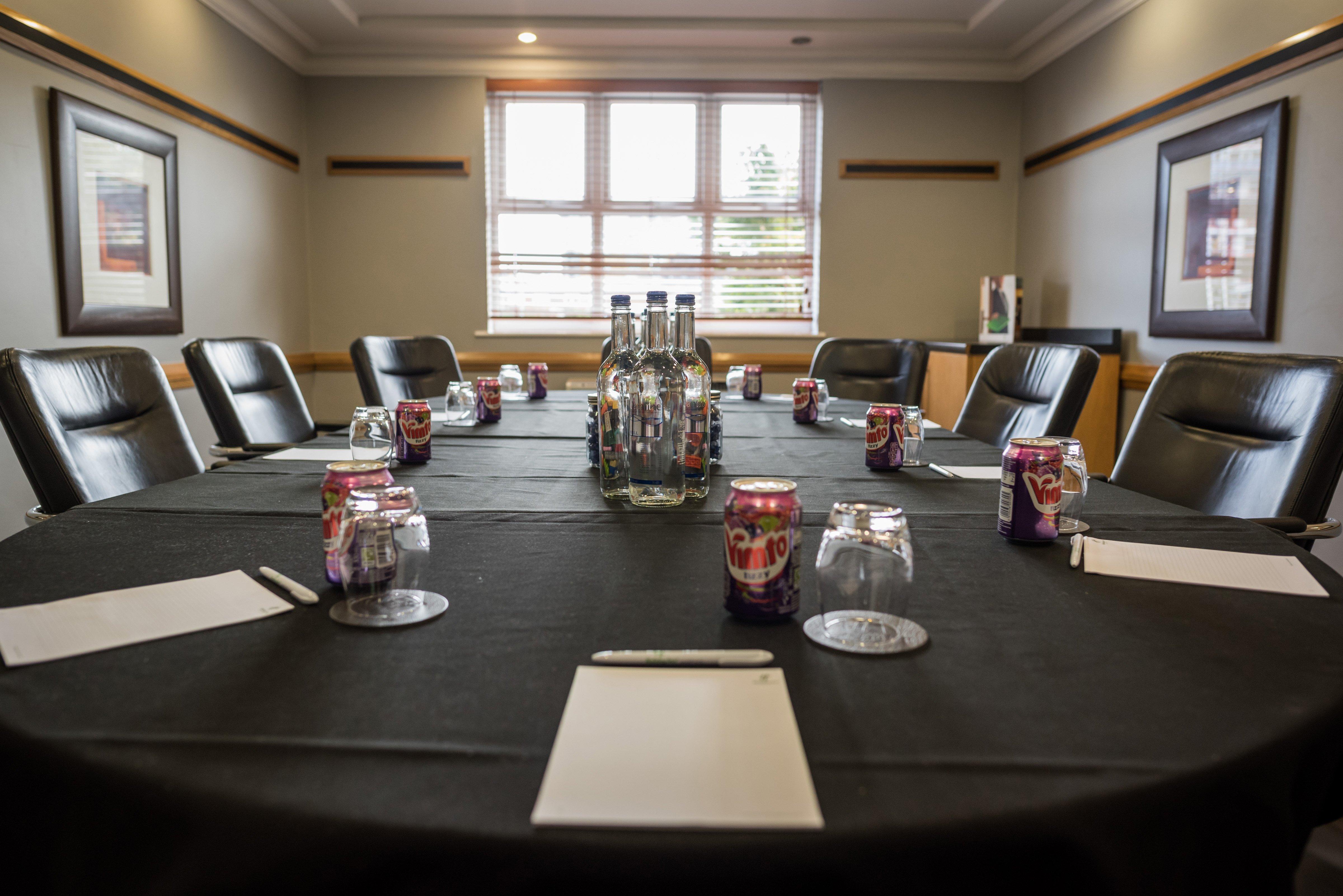 Holiday Inn Manchester West By Ihg Salford  Exteriör bild